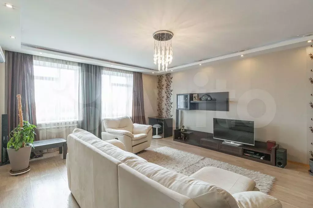 2-к. квартира, 95 м, 8/13 эт. - Фото 1