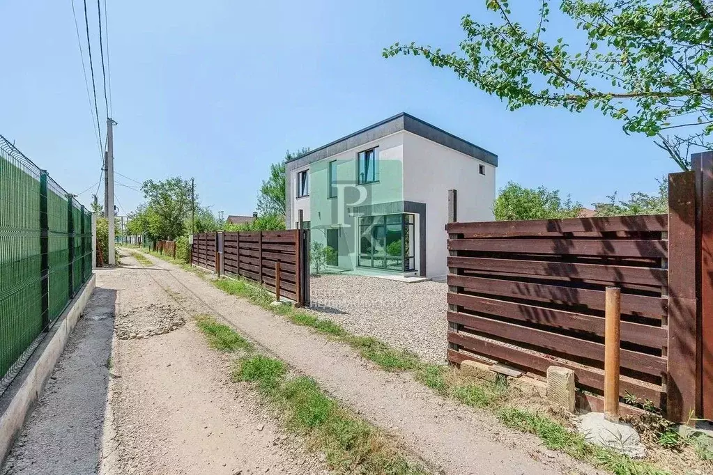 Дом в Севастополь Сапун-гора СНТ, ул. Ильи Юткевича, 46 (176 м) - Фото 1