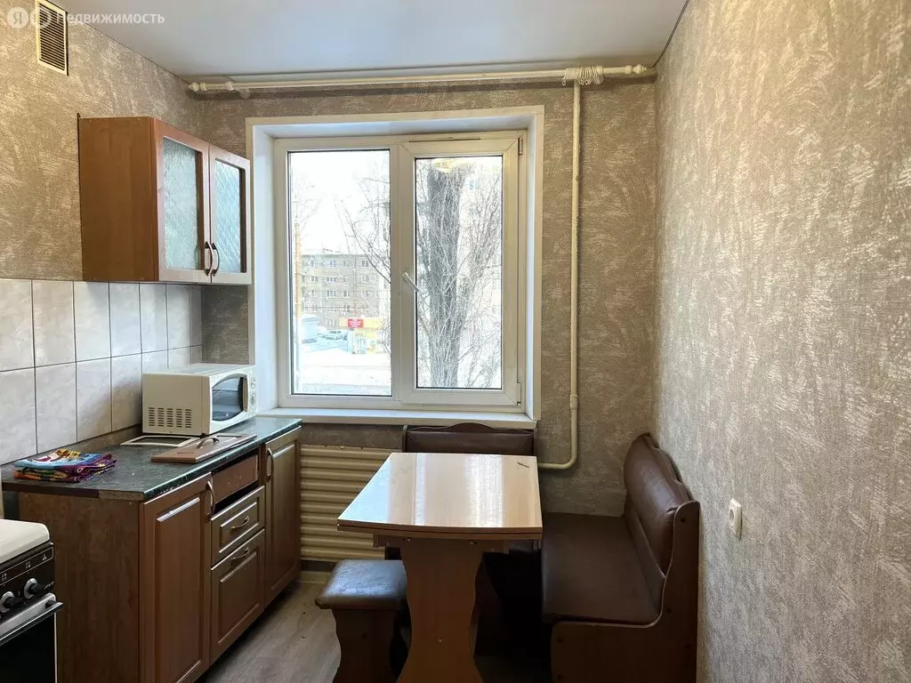 2-комнатная квартира: Энгельс, улица Тельмана, 8 (43.1 м) - Фото 1