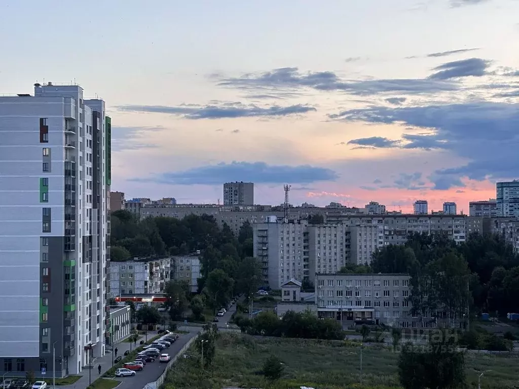 2-к кв. Удмуртия, Ижевск ул. Архитектора П.П. Берша, 1 (52.0 м) - Фото 2