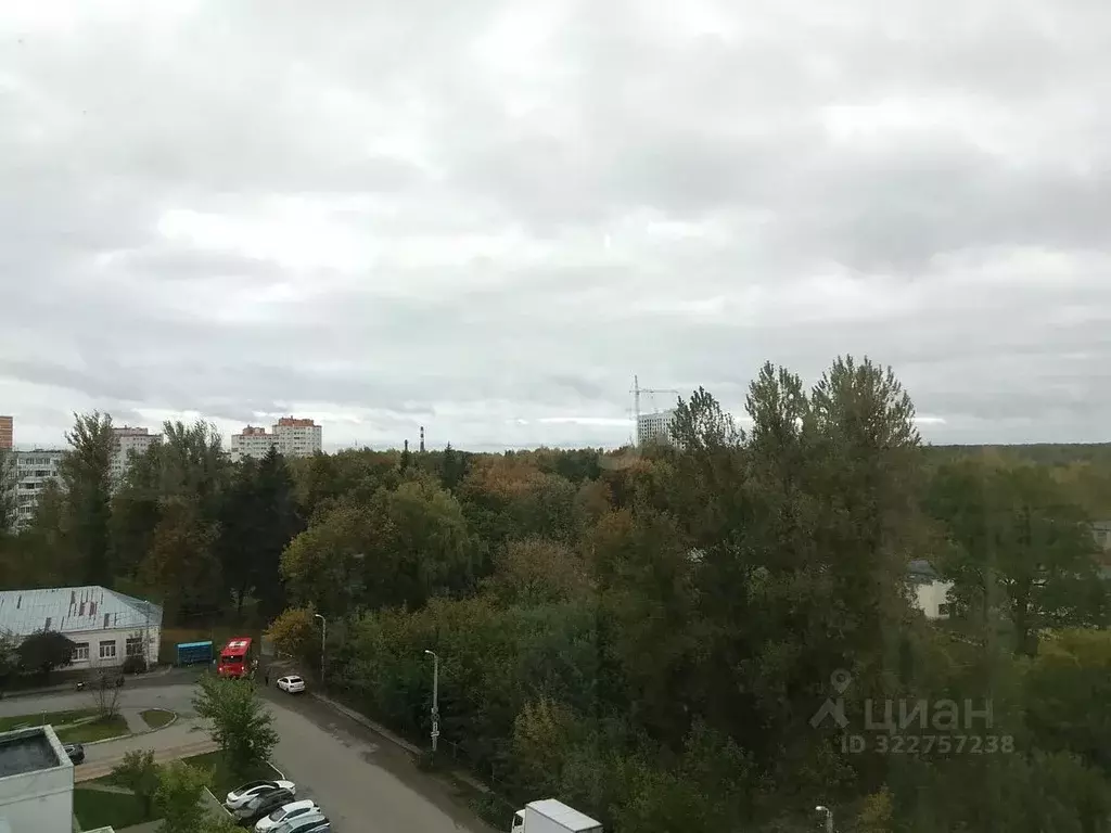 2-к кв. Калужская область, Калуга ул. Маяковского, 68 (68.6 м) - Фото 1