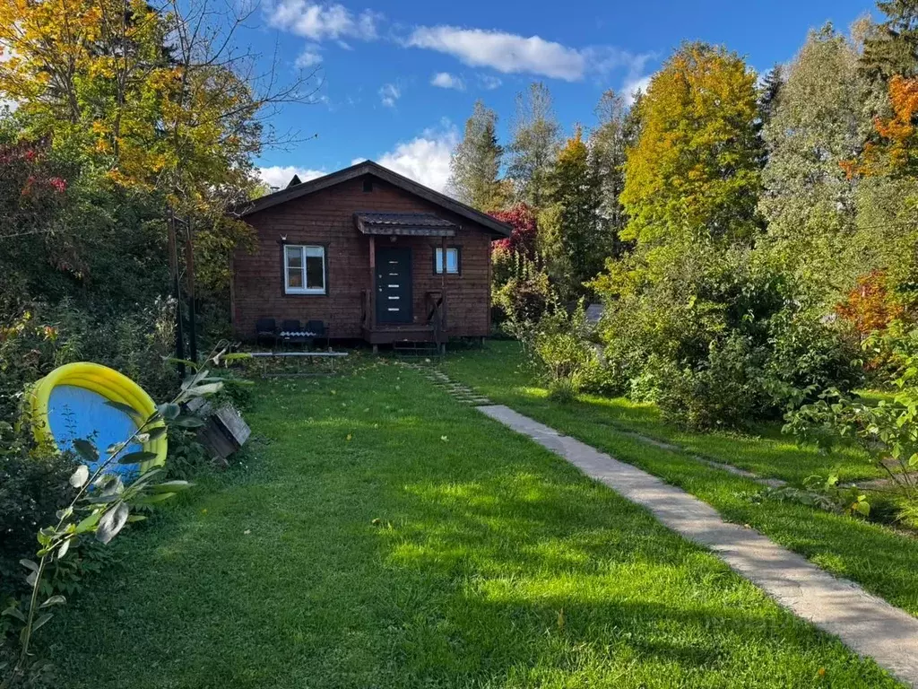 Дом в Московская область, Клин городской округ, Дружба СНТ пер. Глухой ... - Фото 2