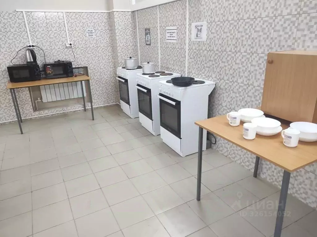 Комната Воронежская область, Лиски ул. 40 лет Октября, 7 (20.0 м) - Фото 2