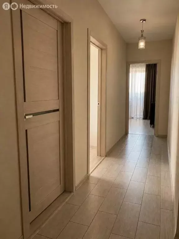 3-комнатная квартира: Тюмень, улица Червишевский Тракт, 21к1 (110.7 м) - Фото 1