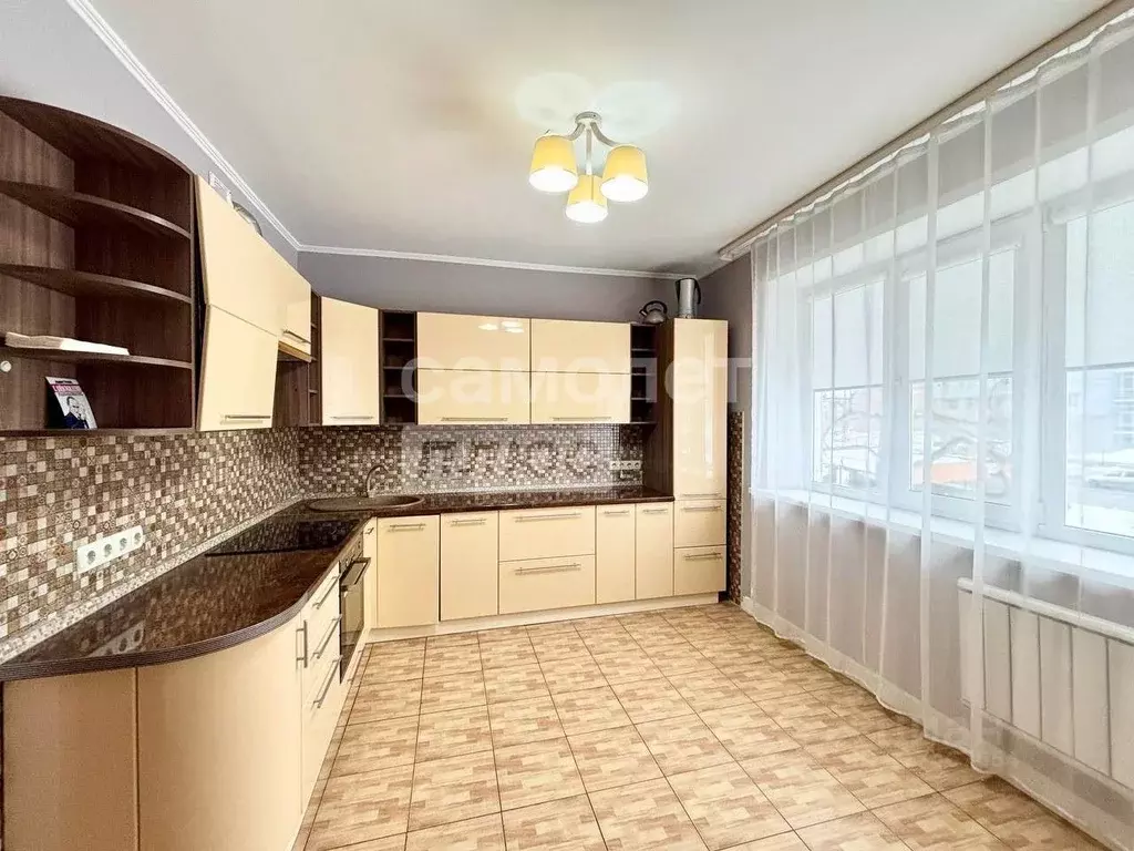 2-к кв. Самарская область, Тольятти Ярославская ул., 10 (65.2 м) - Фото 2