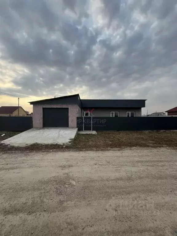 Дом в Хакасия, Усть-Абаканский район, д. Чапаево  (170 м) - Фото 2