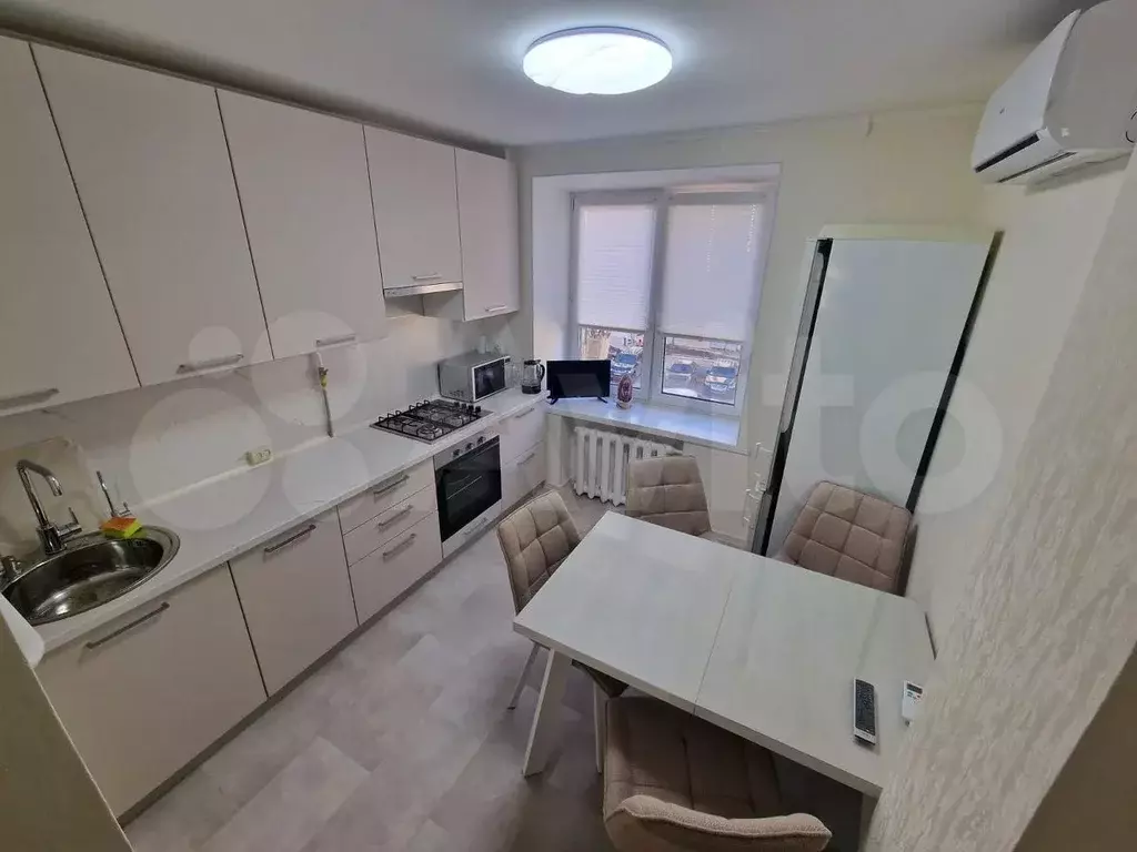 2-к. квартира, 50 м, 3/9 эт. - Фото 0