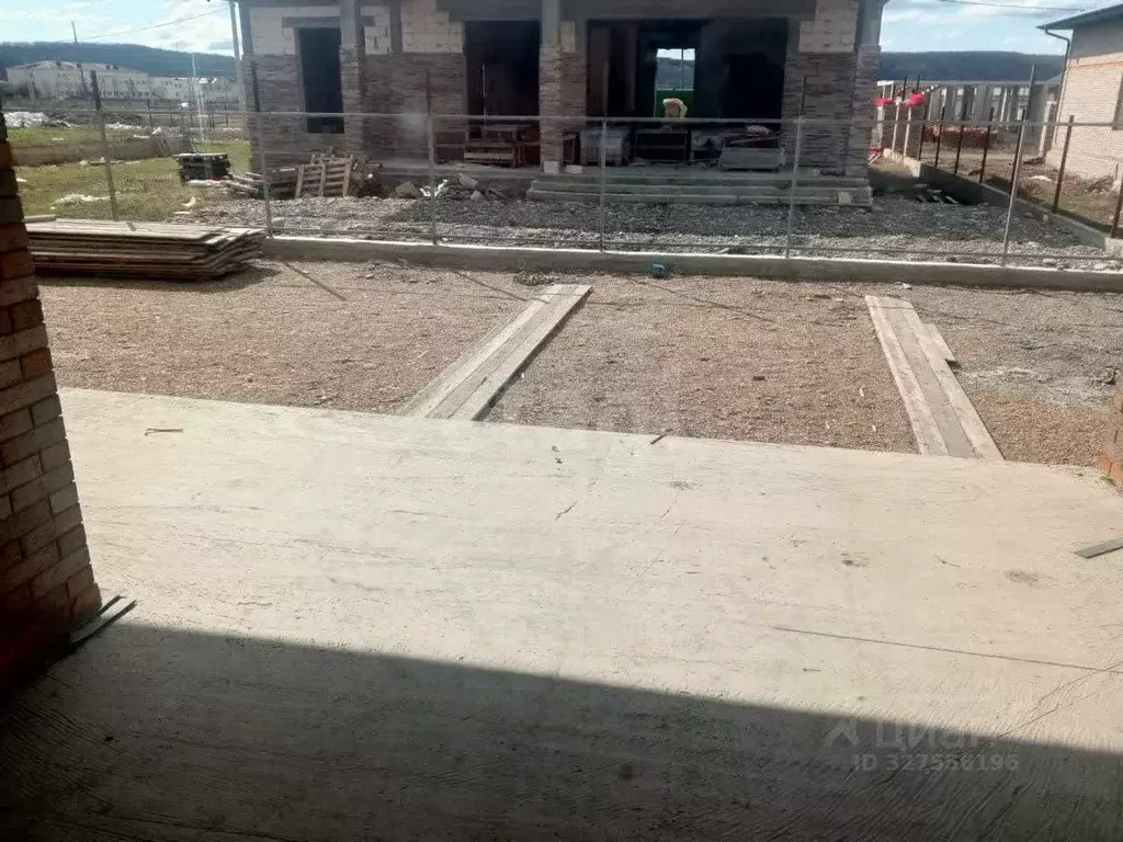 Дом в Адыгея, Майкоп городской округ, Гавердовский хут. ул. ... - Фото 1