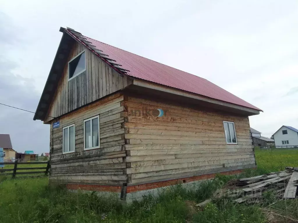 Дом в Башкортостан, Нуримановский район, Красногорский сельсовет, с. ... - Фото 0