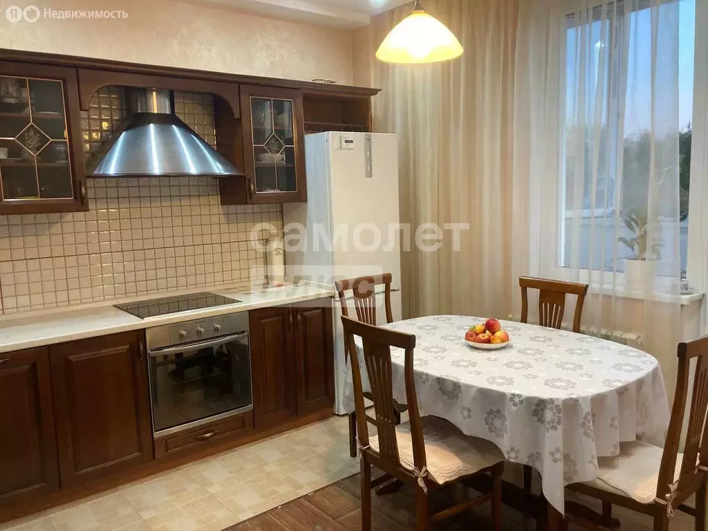 2-комнатная квартира: пенза, улица пушкина, 15 (68 м) - Фото 1