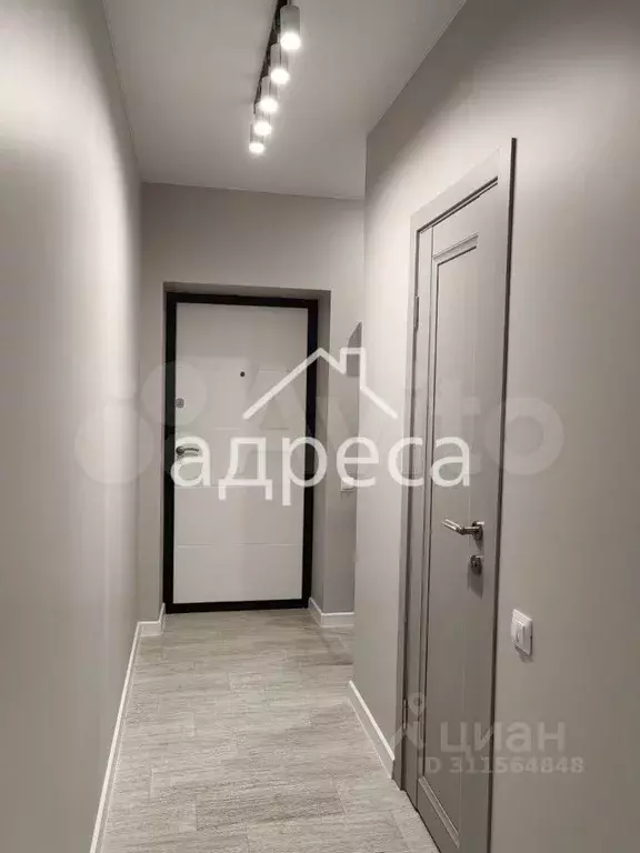 1-к. квартира, 30 м, 9/10 эт. - Фото 0