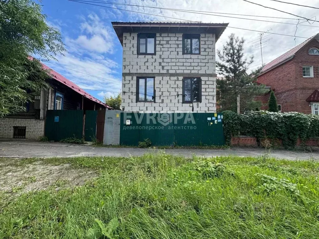 Дом в Ульяновская область, Ульяновск ул. Шевченко, 92 (226 м) - Фото 1