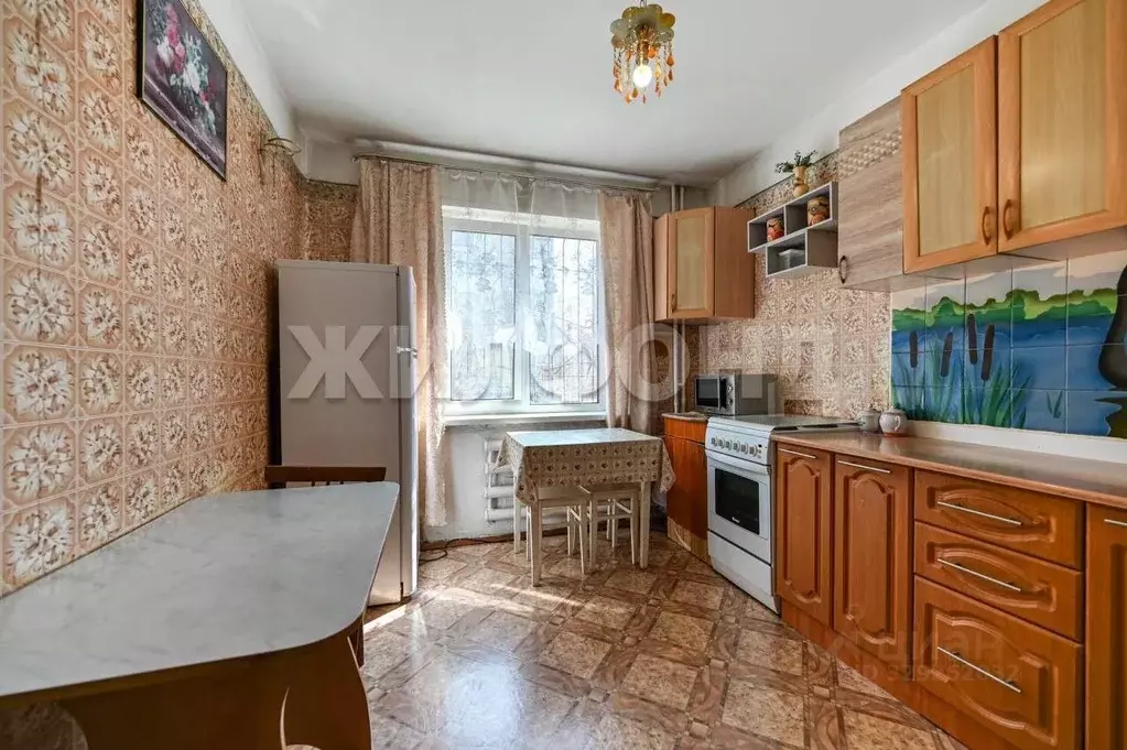 2-к кв. Алтайский край, Барнаул ул. Антона Петрова, 262 (51.5 м) - Фото 1