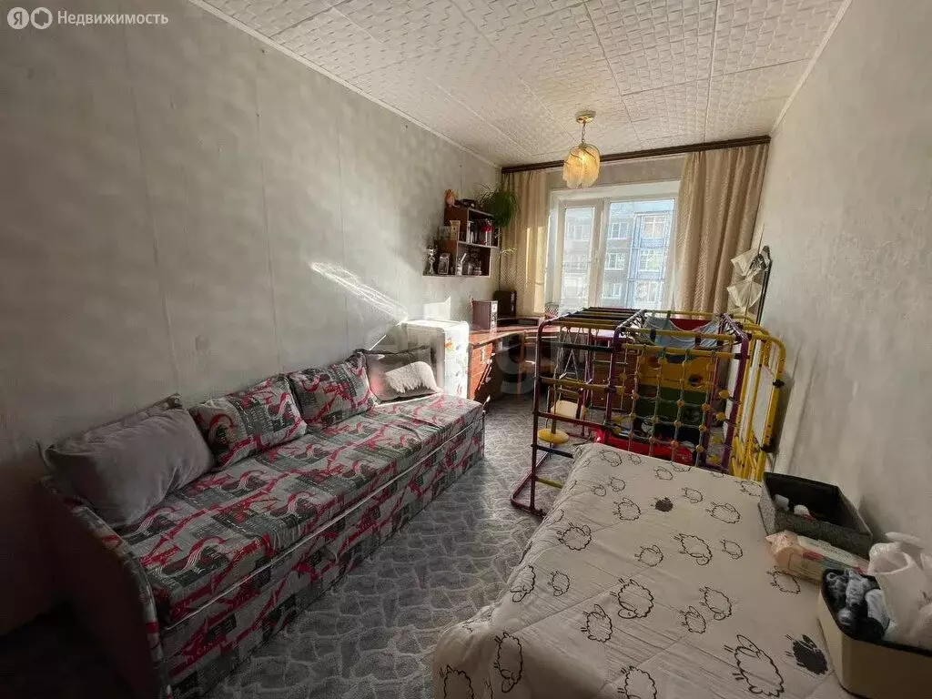 4-комнатная квартира: Петропавловск-Камчатский, квартал Нагорный, 2-я ... - Фото 2