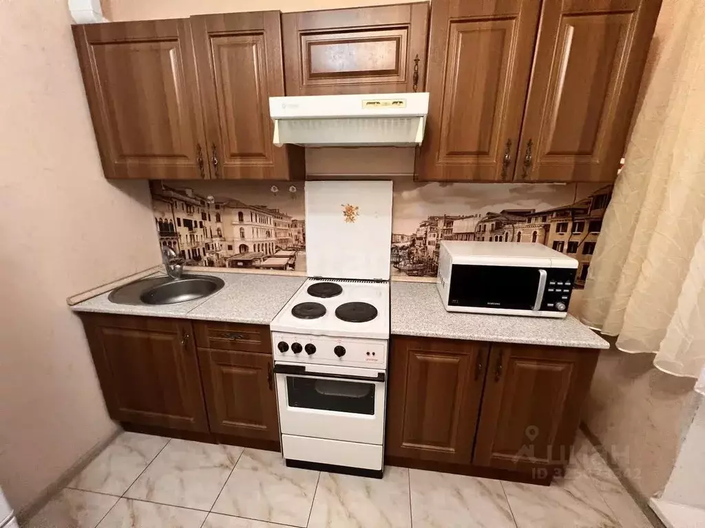 1-к кв. Тюменская область, Тюмень Кремлевская ул., 112к3 (40.0 м) - Фото 0