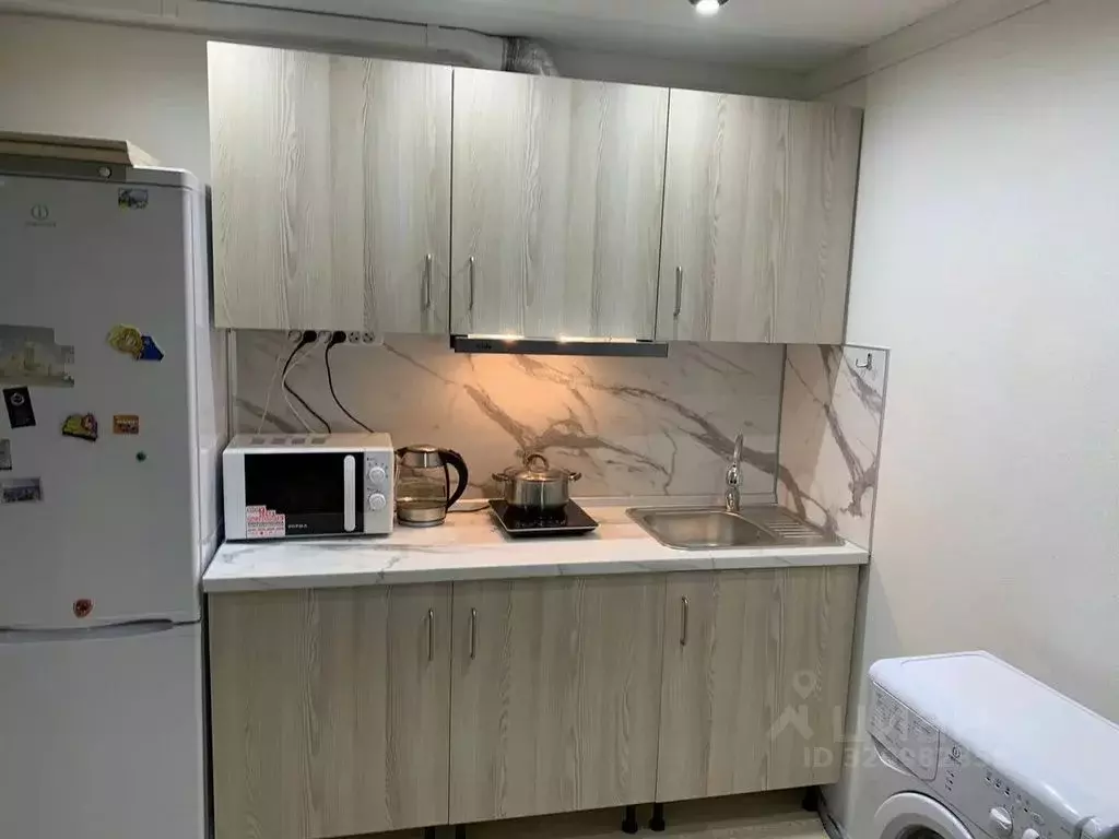 2-к кв. Ямало-Ненецкий АО, Салехард ул. Броднева, 35 (30.0 м) - Фото 1