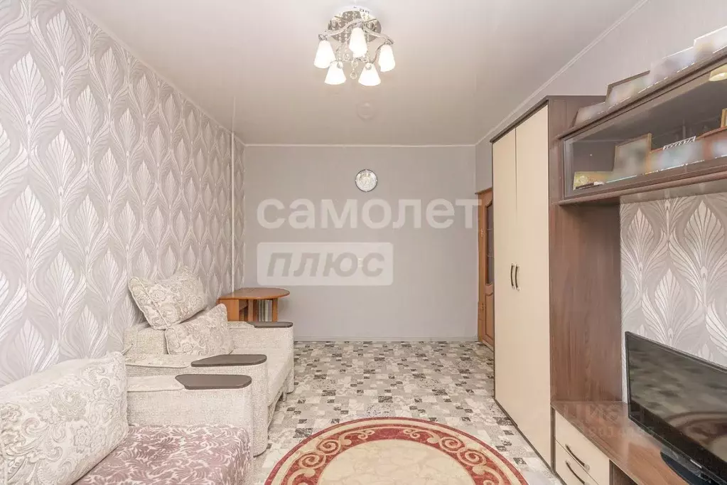 1-к кв. Тюменская область, Тюмень ул. Жуковского, 76 (32.8 м) - Фото 0