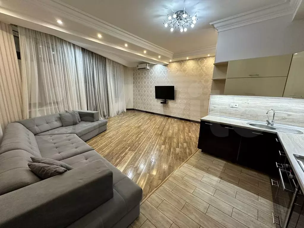 3-к. квартира, 120 м, 1/5 эт. - Фото 0
