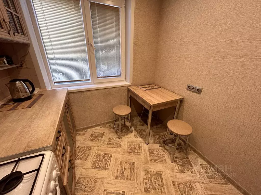 2-к кв. Курская область, Курск Курского завода тракторных запчастей ... - Фото 2