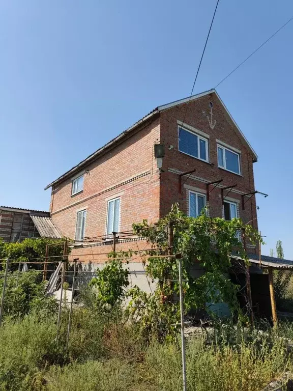 Дом в Ростовская область, Азовский район, Елизаветинская ст-ца Луговая ... - Фото 1