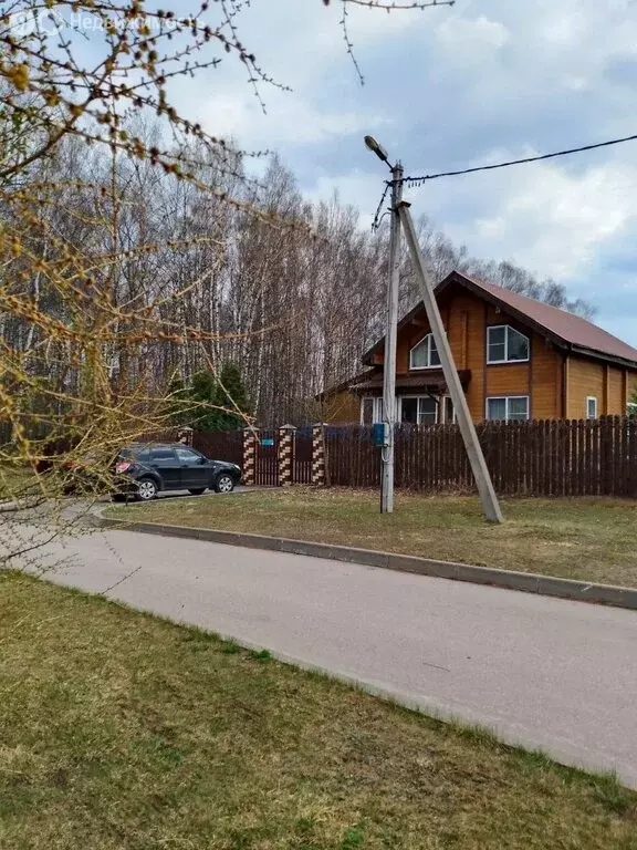 Дом в село Каменки, площадь Державина, 8 (211 м) - Фото 1