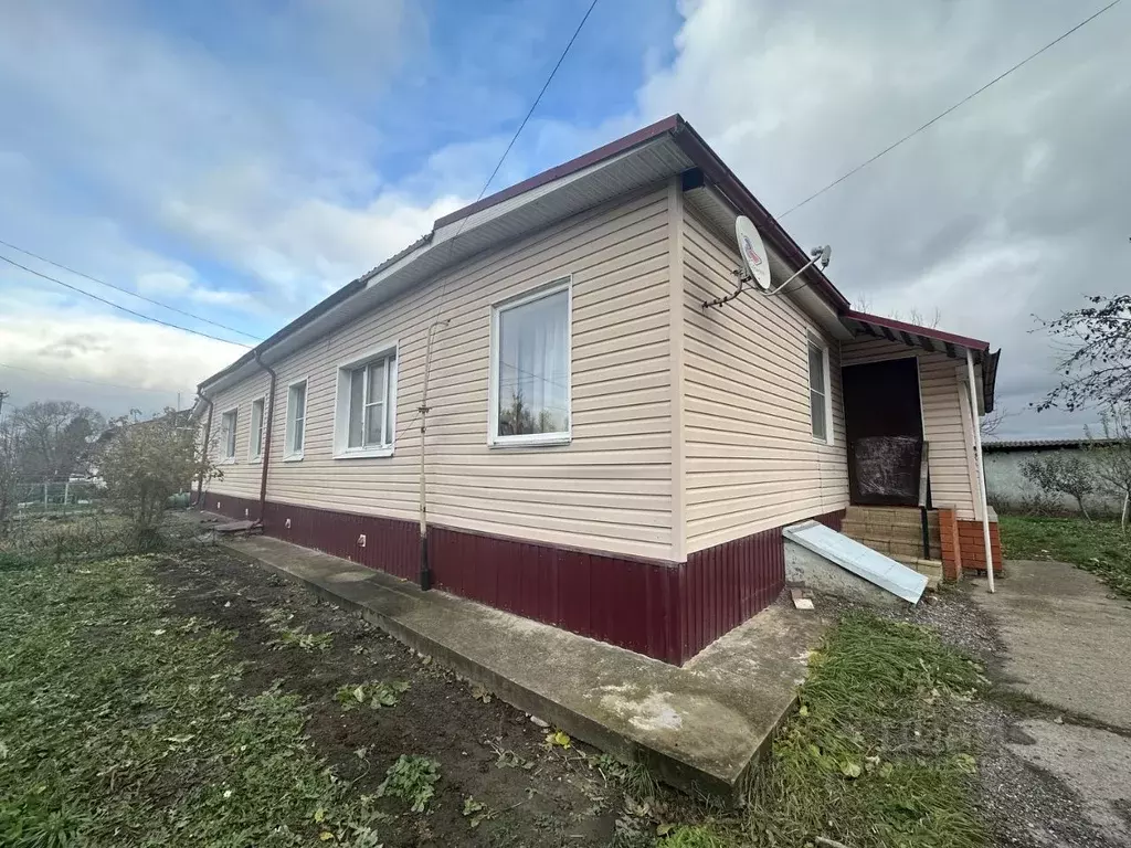Дом в Калужская область, Козельск Колхозная ул., 45 (105 м) - Фото 0