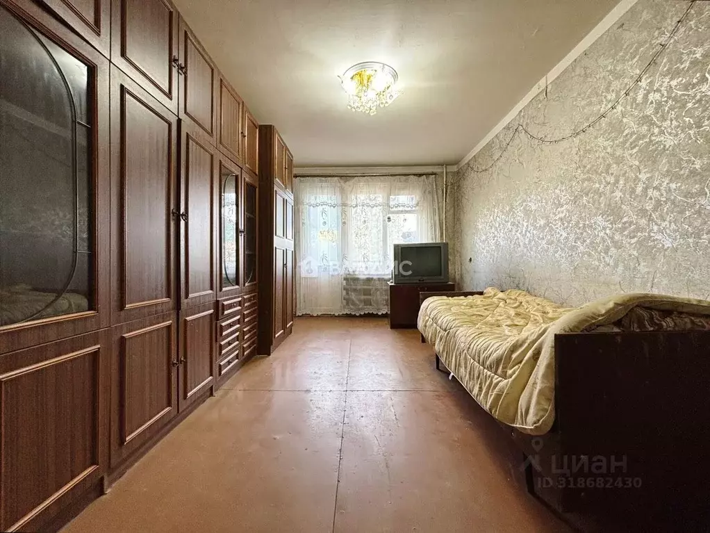 2-к кв. Ивановская область, пос. Савино ул. Первомайская, 35 (49.5 м) - Фото 1