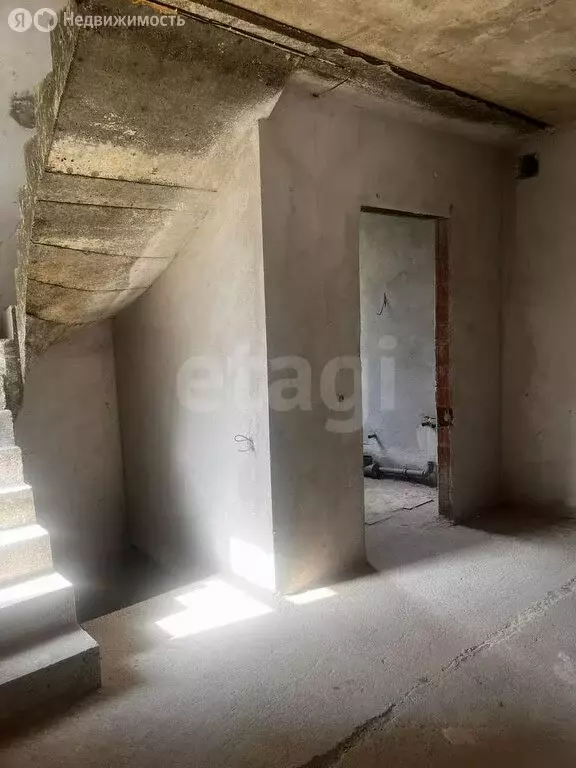 Дом в Калининград, Ключевая улица (329.5 м) - Фото 1