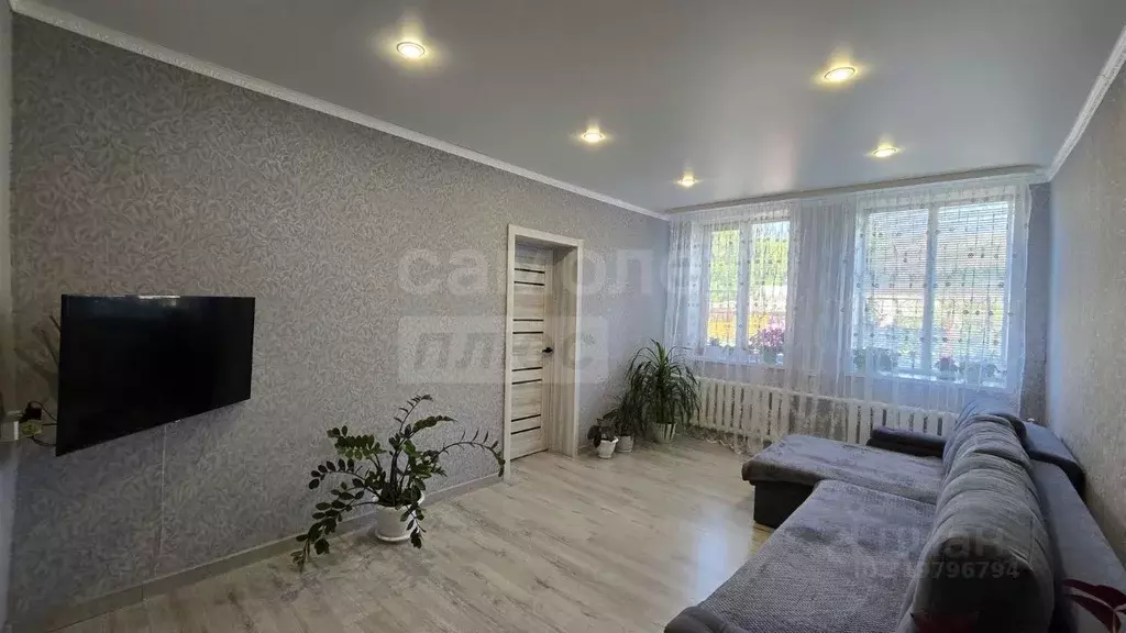 2-к кв. Оренбургская область, Соль-Илецк ул. Победы, 105 (44.8 м) - Фото 1