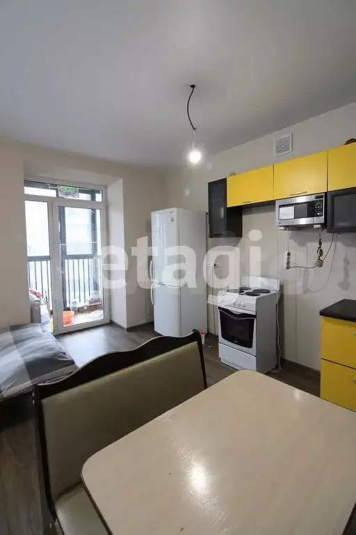 2-к. квартира, 60 м, 6/15 эт. - Фото 0