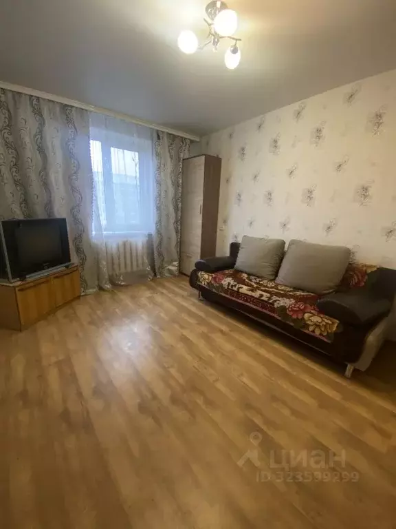 5-к кв. Орловская область, Орел ул. Достоевского, 6 (106.7 м) - Фото 1