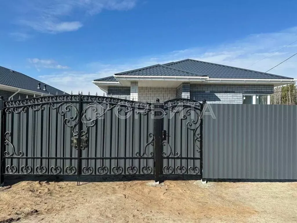 Дом в Тюменская область, Нижнетавдинский муниципальный округ, с. ... - Фото 2