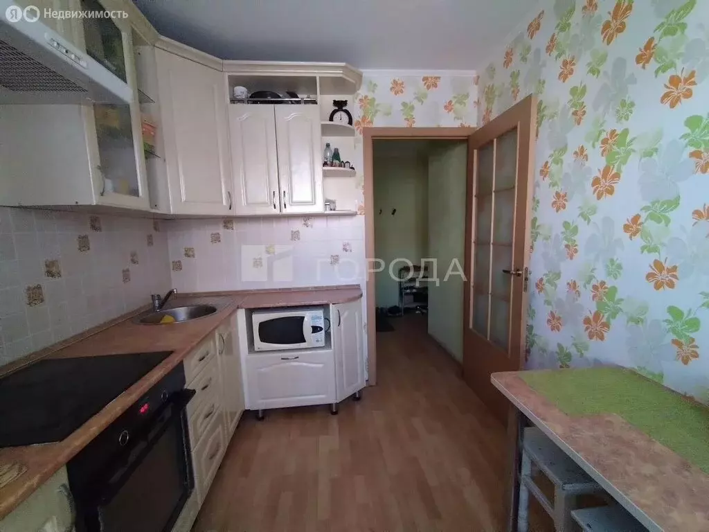 3-комнатная квартира: Барнаул, улица Папанинцев, 121 (65.8 м) - Фото 1