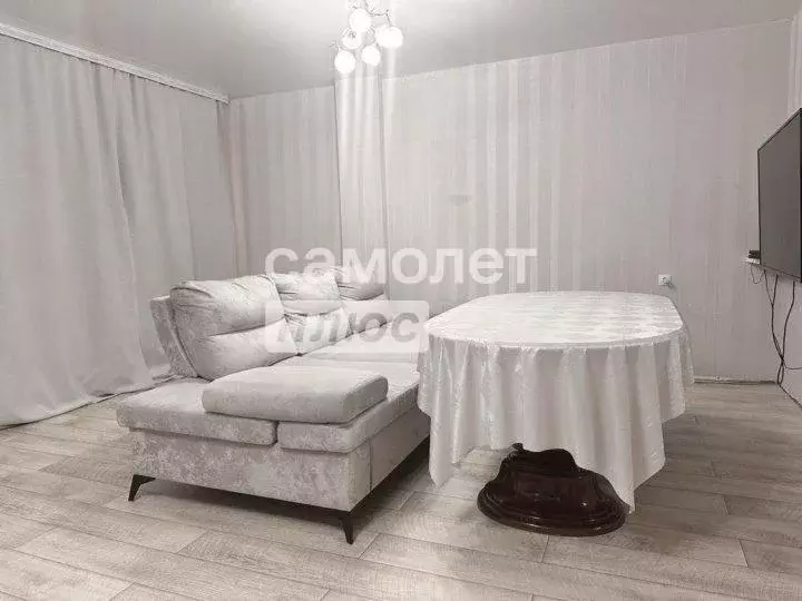 Квартира, 3 комнаты, 108.8 м - Фото 0