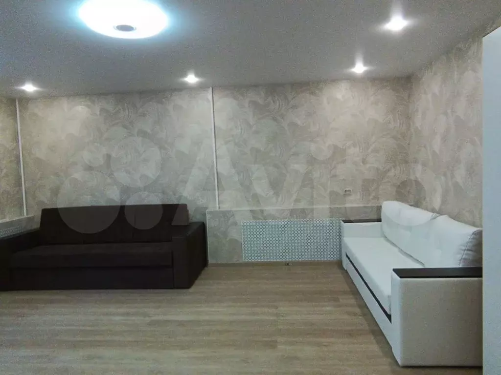 1-к. квартира, 40 м, 1/5 эт. - Фото 1