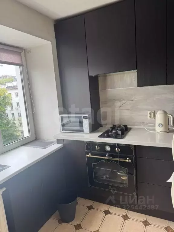 3-к кв. Башкортостан, Уфа ул. 50-летия Октября, 11 (58.0 м) - Фото 2