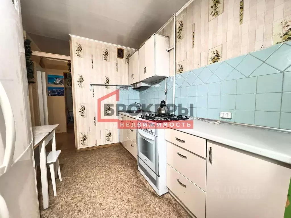 2-к кв. Севастополь просп. Генерала Острякова, 63 (51.4 м) - Фото 1