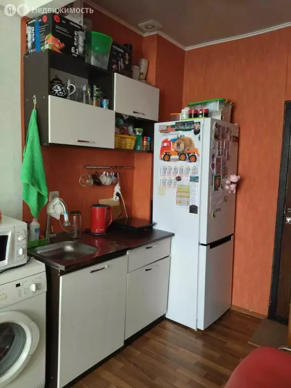 Квартира-студия: Екатеринбург, улица 40-летия Октября, 3 (18 м) - Фото 2