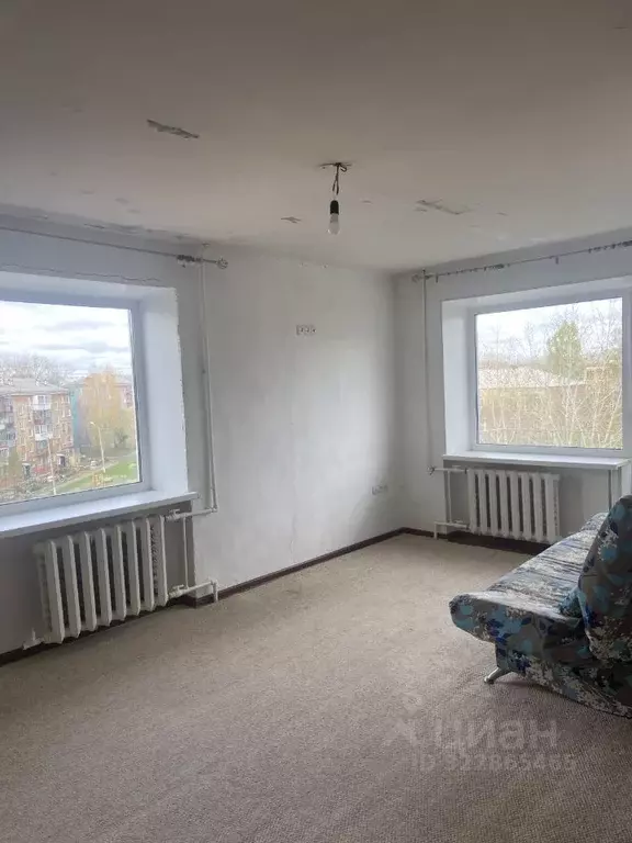 1-к кв. Свердловская область, Нижний Тагил Красная ул., 19 (31.2 м) - Фото 2