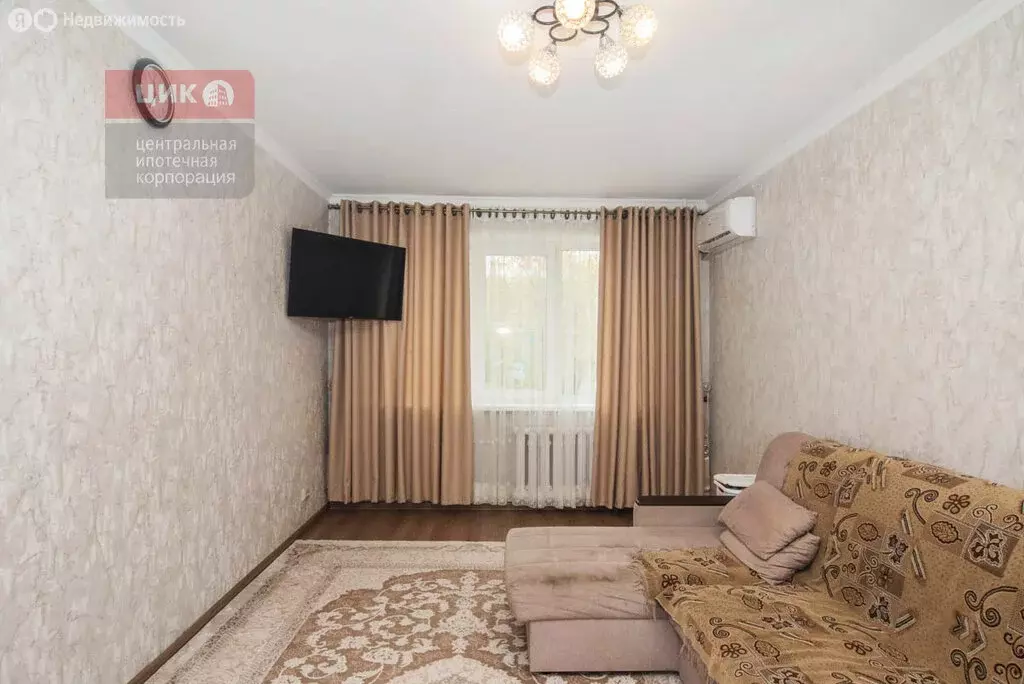 2-комнатная квартира: Рязань, район Приокский, улица Космонавтов, 7 ... - Фото 0