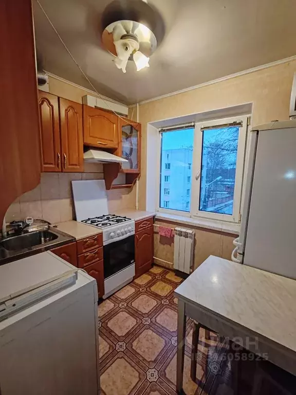 3-к кв. Брянская область, Брянск ул. Молодой Гвардии, 77 (55.3 м) - Фото 1