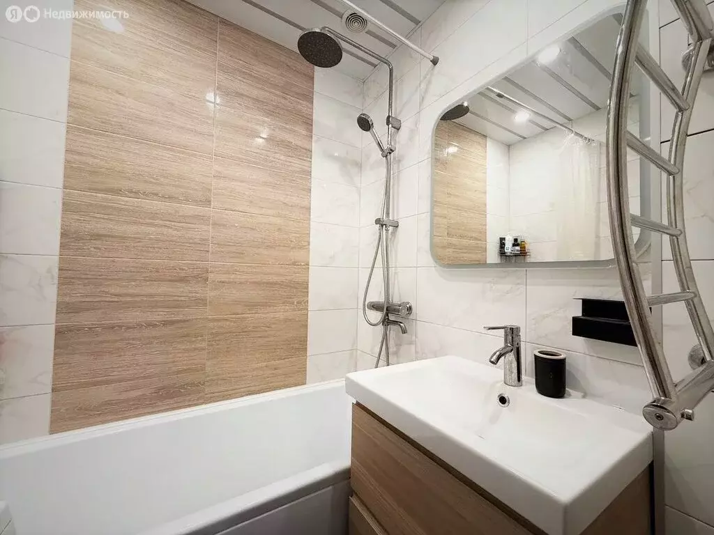 3-комнатная квартира: Колпино, Тверская улица, 46 (78.5 м) - Фото 2