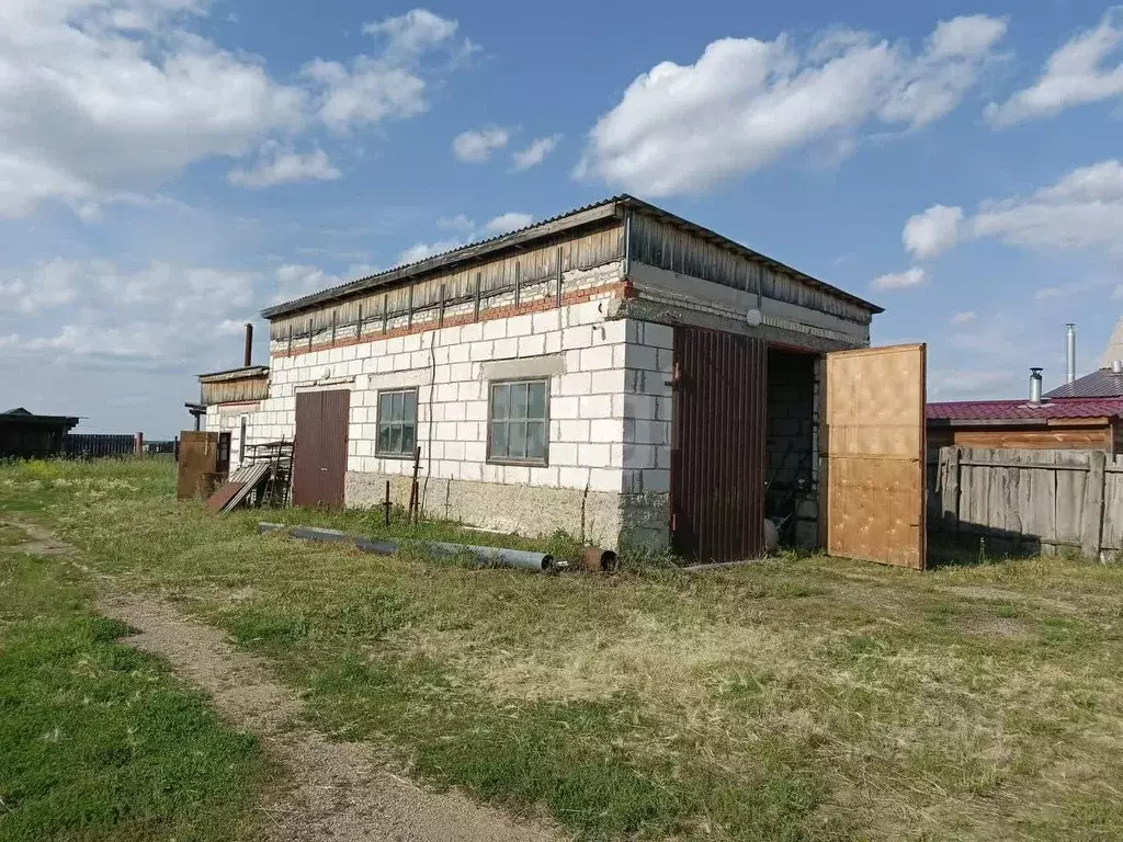 Дом в Челябинская область, Пласт ул. Чернышевского, 84 (76 м) - Фото 1