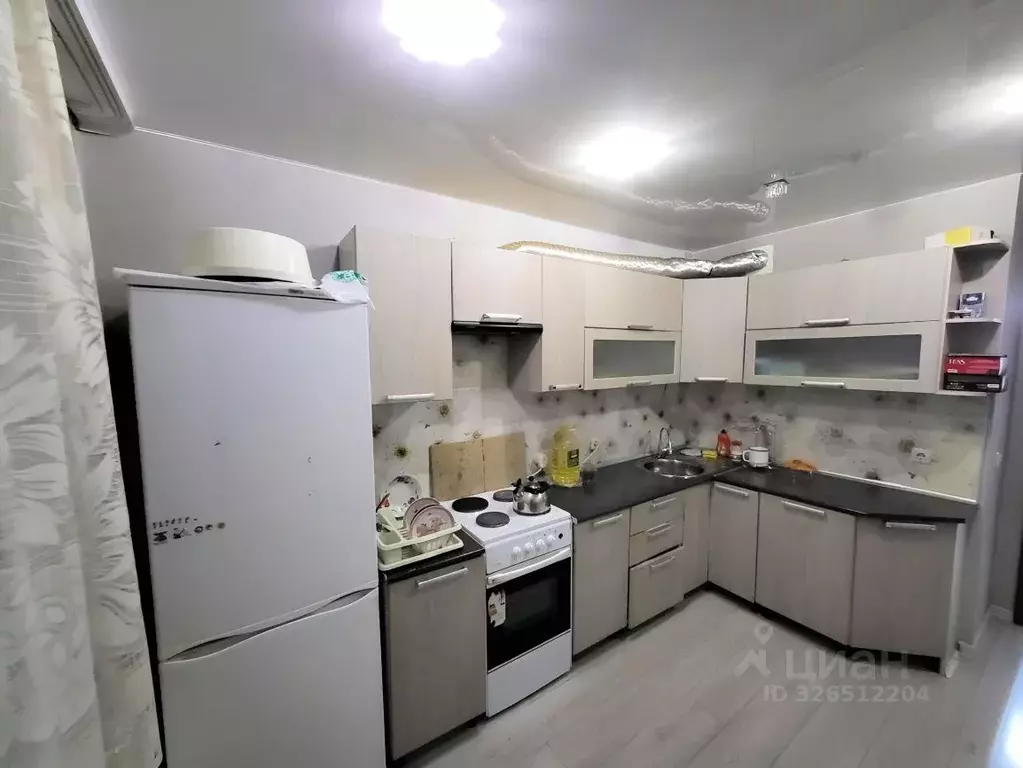 2-к кв. Вологодская область, Череповец Ленинградская ул., 52 (61.2 м) - Фото 1