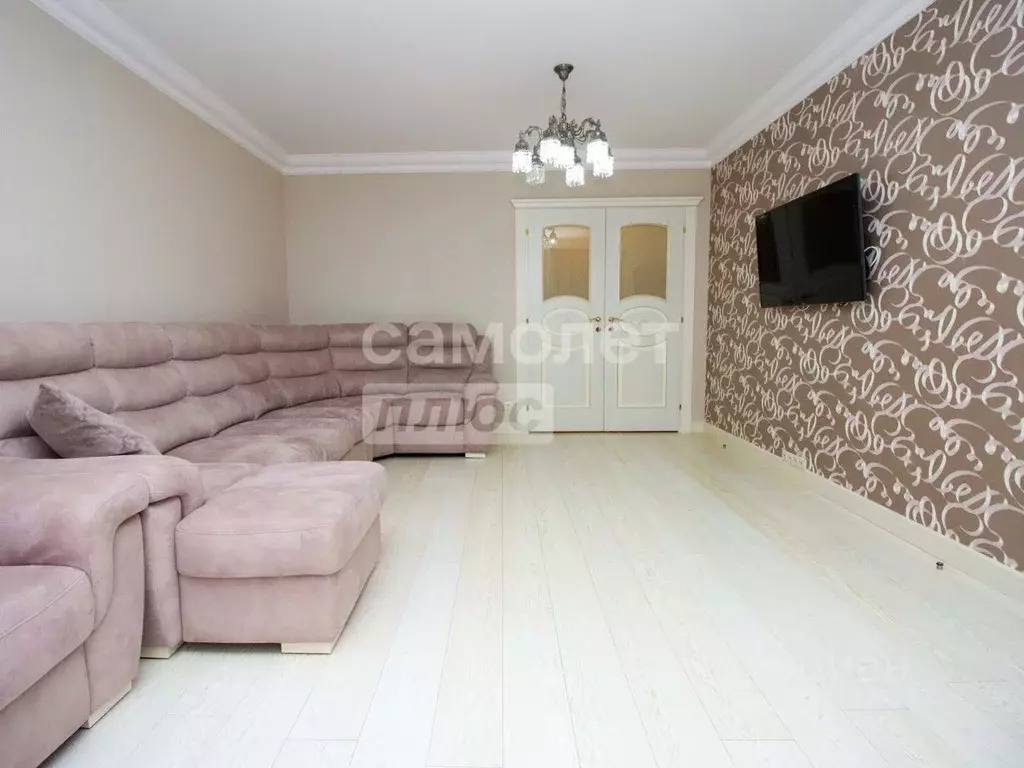2-к кв. Ульяновская область, Ульяновск пер. 2-й Мира, 24 (84.0 м) - Фото 1