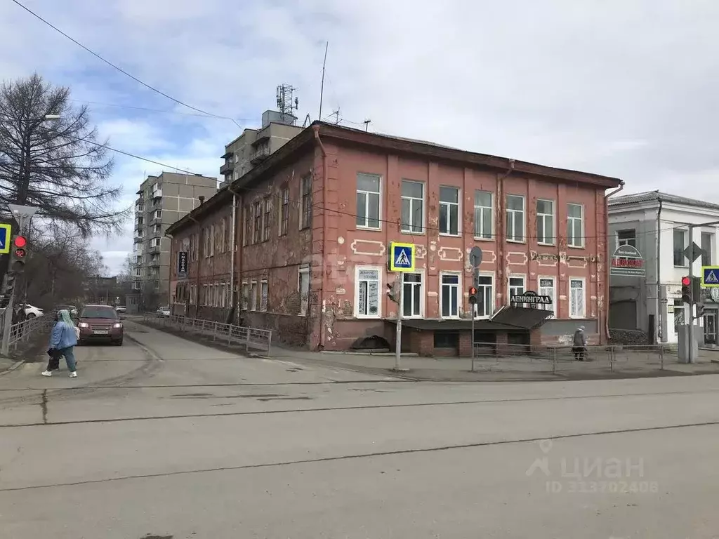 Помещение свободного назначения в Свердловская область, Красноуральск ... - Фото 0