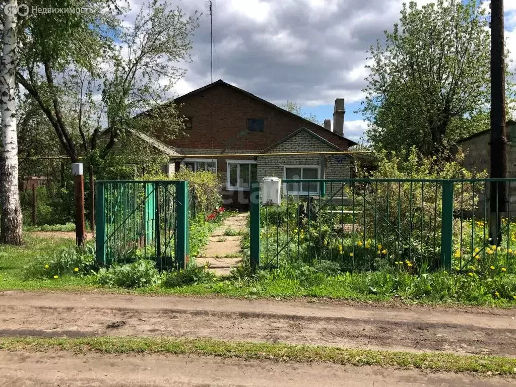 3-комнатная квартира: село Телешовка, Школьная улица, 3 (61.8 м) - Фото 1