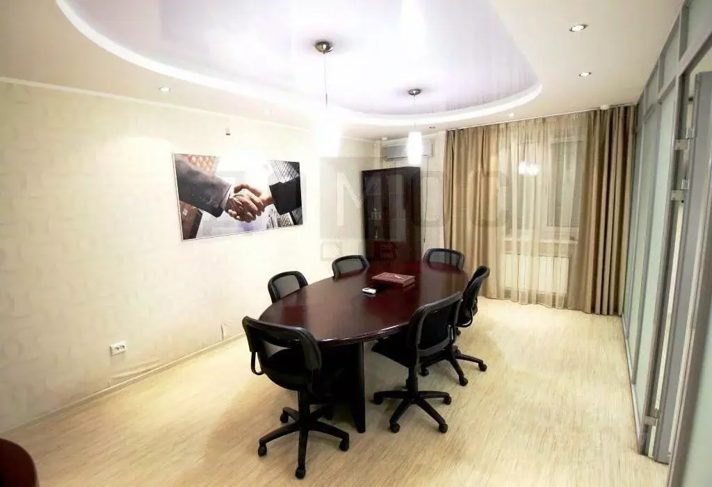 Офис в Свердловская область, Екатеринбург ул. Бажова, 55 (228 м) - Фото 1