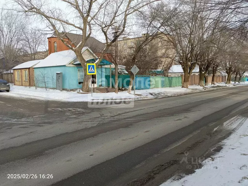 Дом в Калмыкия, Элиста ул. А.С. Пушкина, 1 (30 м) - Фото 0