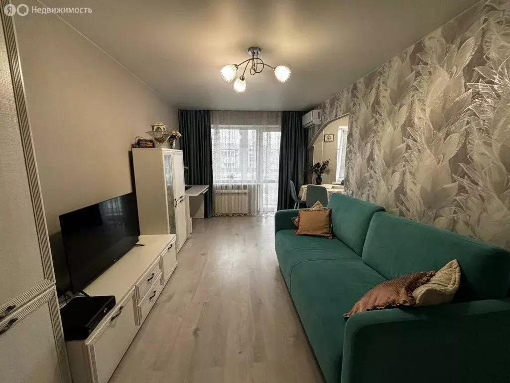 2-комнатная квартира: Волгоград, улица Академика Королёва, 3/1 (43.7 ... - Фото 0